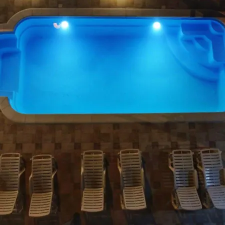 Rocca With Pool